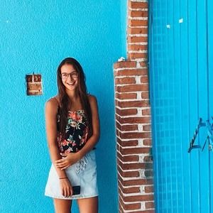 Meet your Posher, Hanako